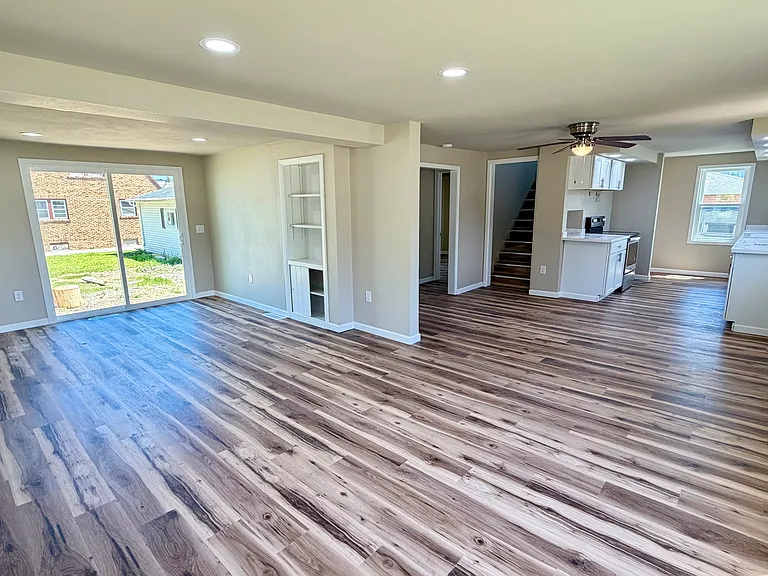 1424 N Bennett St — Photo 4