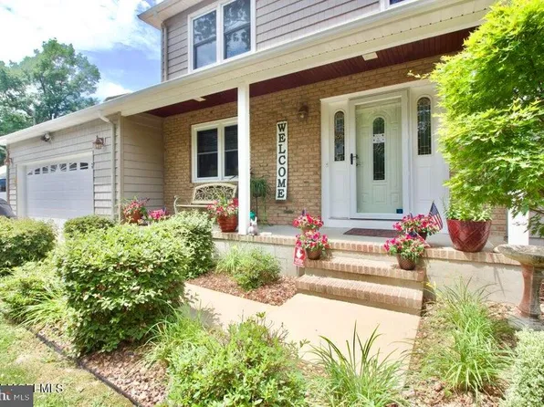 144 Sams Rd, Jackson, NJ 08527