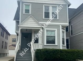 1522 N Cass St, Milwaukee, WI 53202