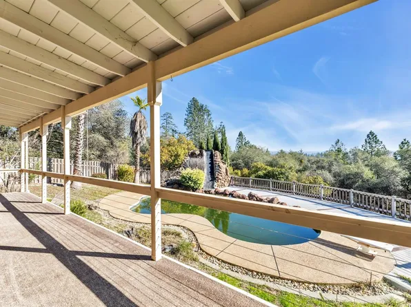 2720 Brown Bear Ct, Cool, CA 95614