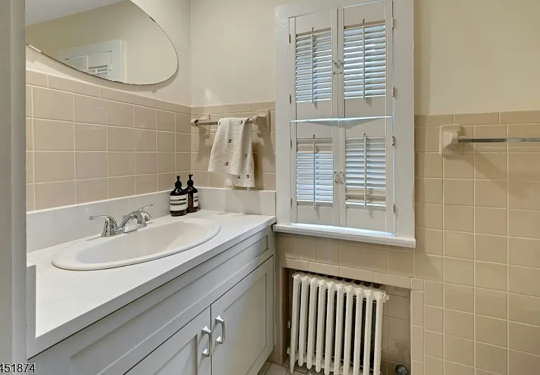 8 Franklin Pl — Photo 19