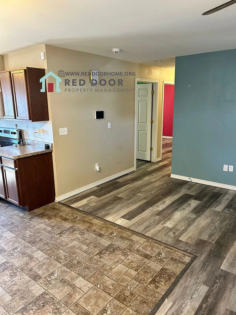 Three Bedroom Home with Large Yard — Photo 4