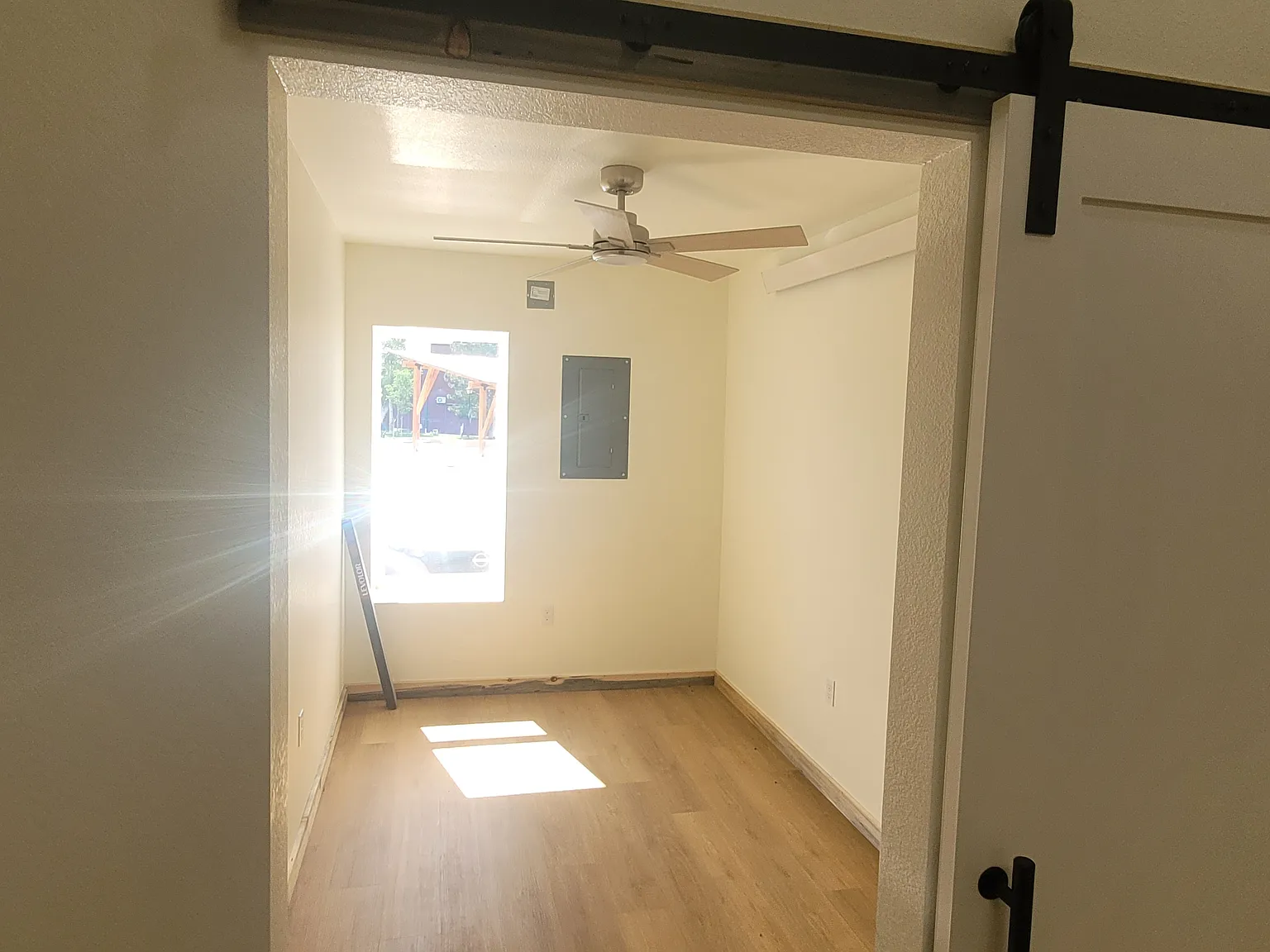 2 bed, $1,500 — Photo 4