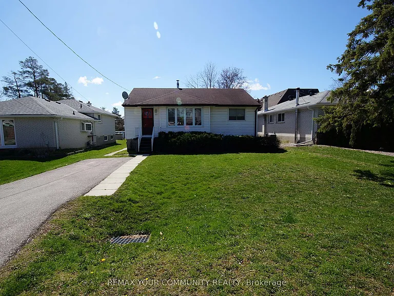 40 Burkholder St — Photo 2