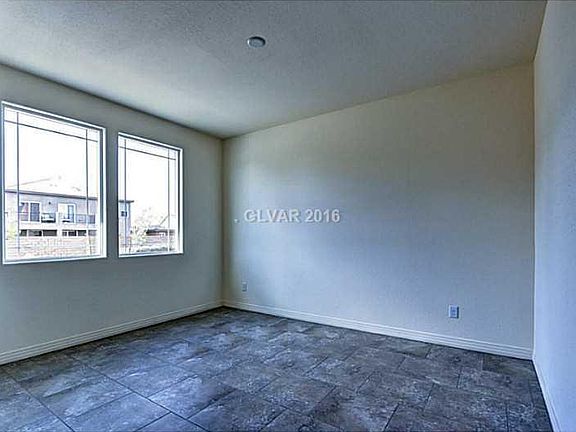 4th image of 1144 Buckhorn Cove St