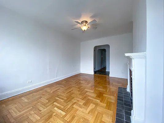 Rented by Kahen Properties | media 10