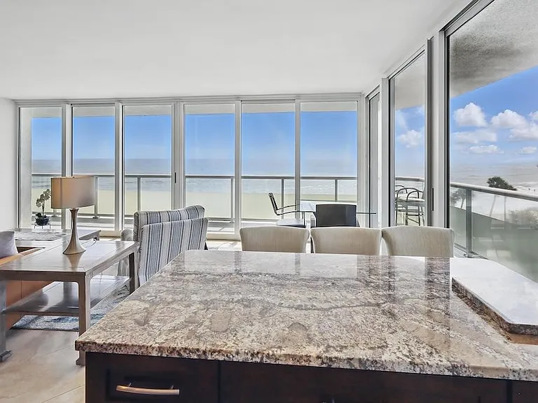3554 Ocean Drive 703S #504N — Photo 4