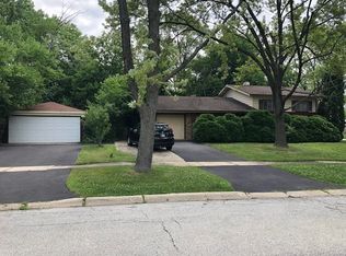 995 Washington Blvd, Hoffman Estates, IL 60169