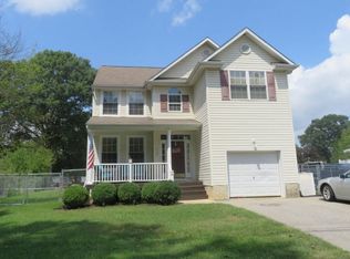 312 Henson Rd, Glen Burnie, MD 21060