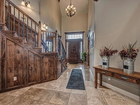 4th image of 1821 Quail Creek Dr