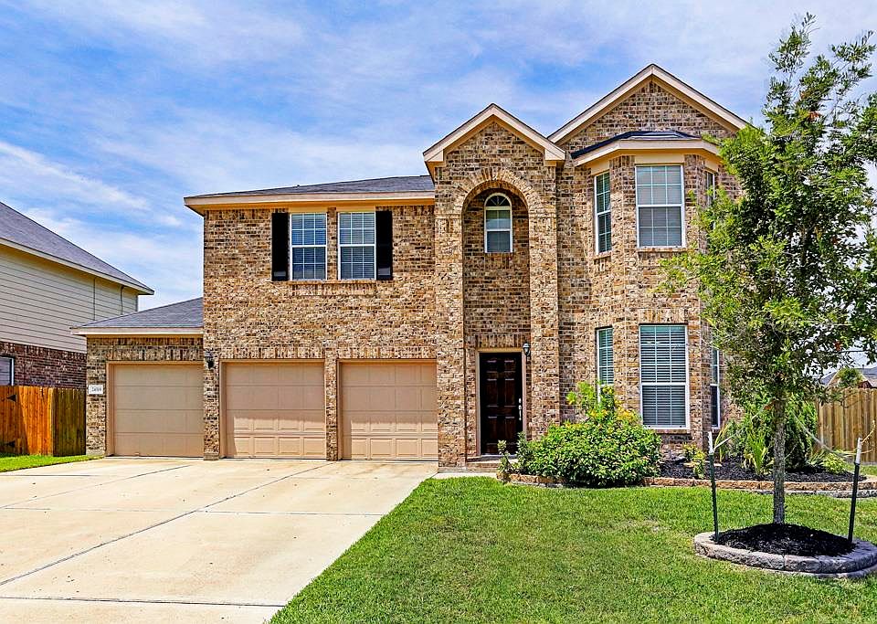 1st image of 24519 Lakecrest Creek Dr