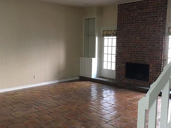 2nd image of 3449 Asbury St #2A