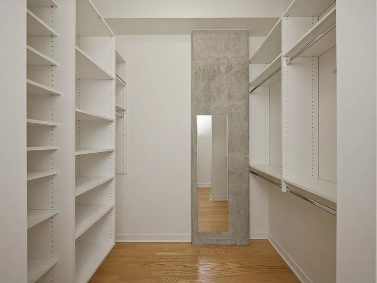 235 W Van Buren St #4507 — Photo 18