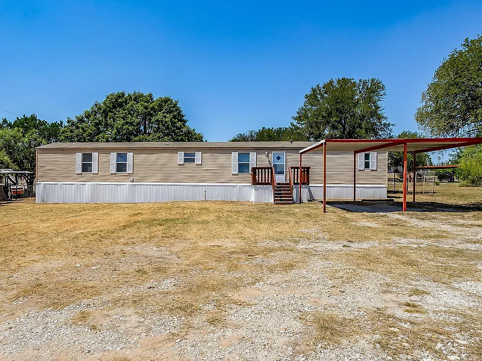3116 Hilltop Rd