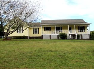 1876 Hickory Springs Ln, Lincolnton, NC 28092