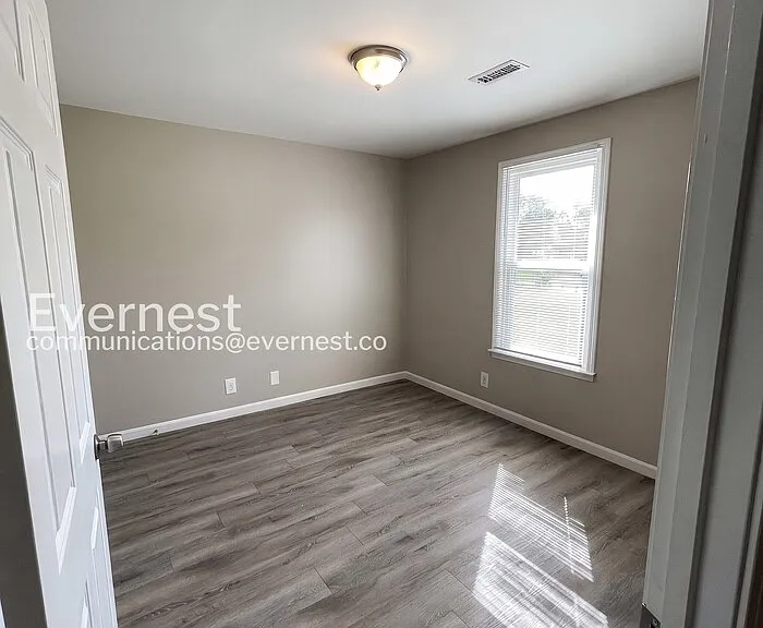 901 Cimarron Ct — Photo 15