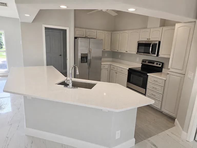 4341 Piedmont St — Photo 4