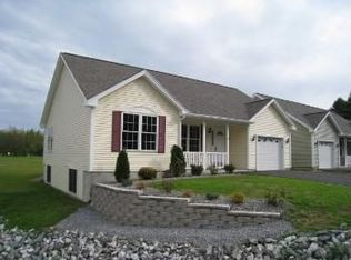 UNIT11 Poland Pl, Poland, ME 04274