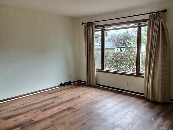 5th image of 2311 Radcliff Village Dr SE #47