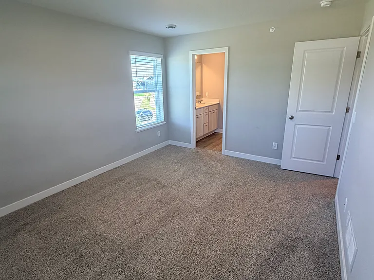 17033 Dysart Pl — Photo 10