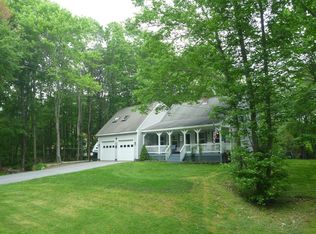 33 Oak Ridge Dr, Standish, ME 04084