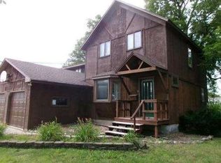 206 N 7th St, Olivia, MN 56277