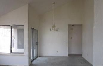 5th image of 10806 Happy Hollow Ln