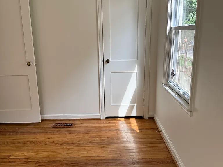 1177 Edie Ave SE — Photo 9
