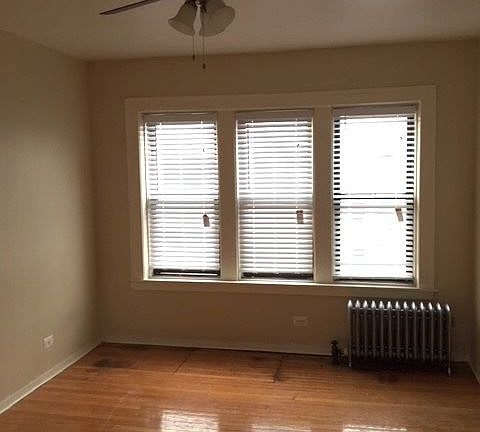 4th image of 6927 S Oglesby Ave