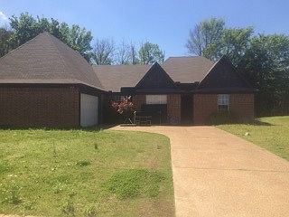 1st image of 8831 Lezlarken Ln