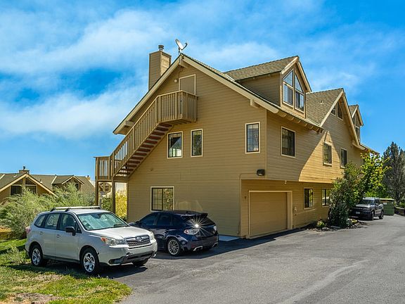 3rd image of 117 Lake Manor Pl #18