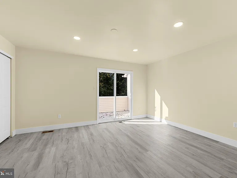 47 Mara Ct — Photo 24