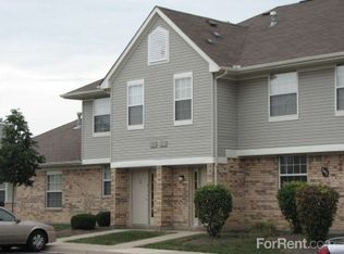 2481 Edgewater Dr APT 5, Beavercreek, OH 45431