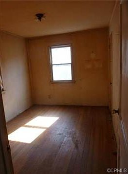4th image of 818 E G St