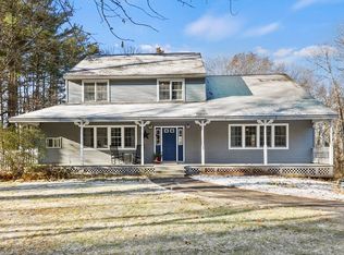32 Sheldon Rd, Barre, MA 01005