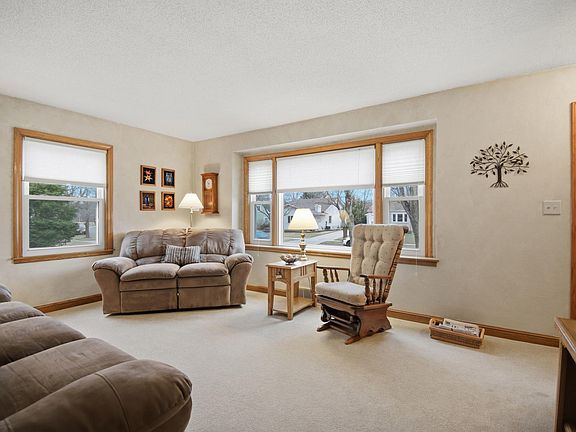 5th image of 803 18th St SW