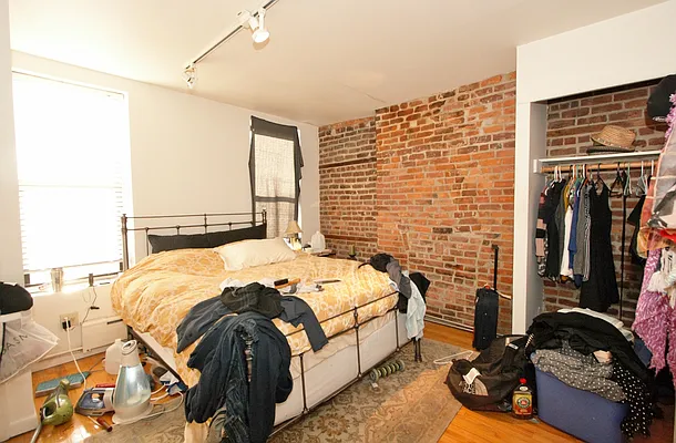 Rented by R New York | media 18