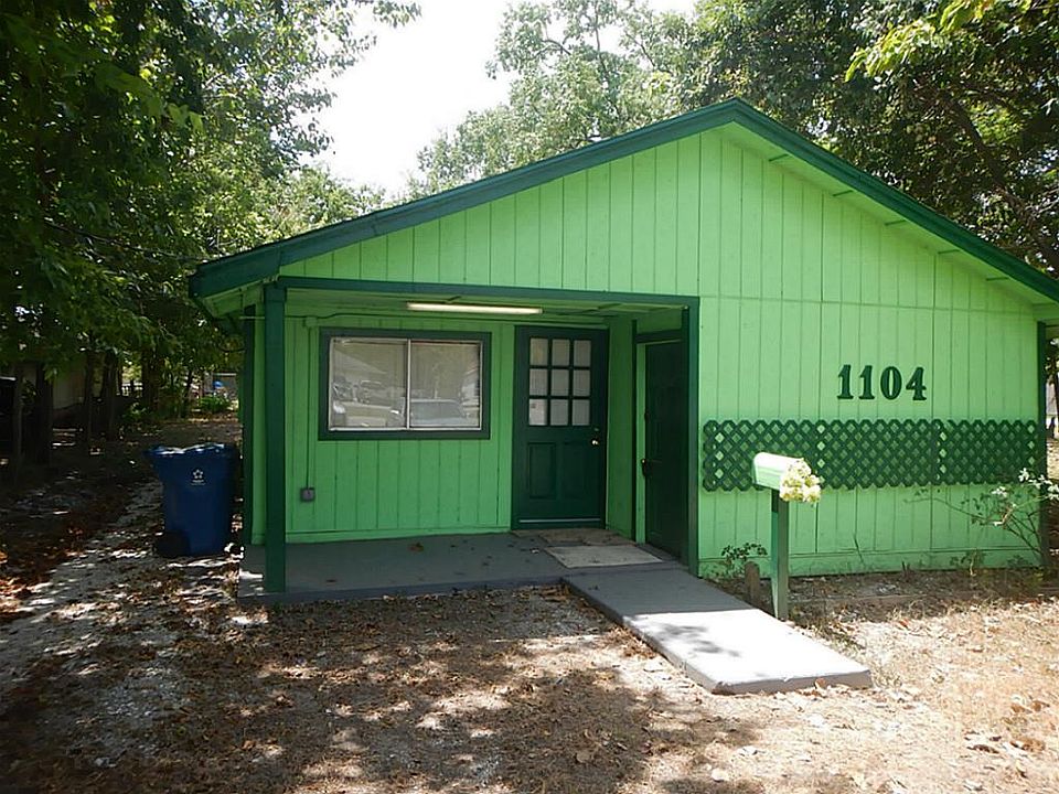 1st image of 1104 Avenue G