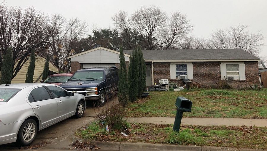 1st image of 821 Edgemont Dr