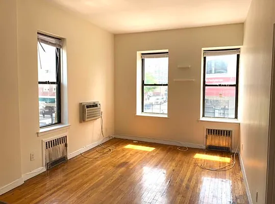 Rented by Limestone Realty Bklyn, LLC | media 24