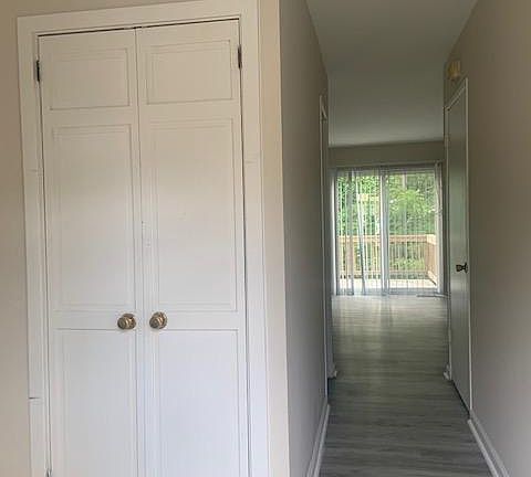 2nd image of 2804 Cambridge Dr