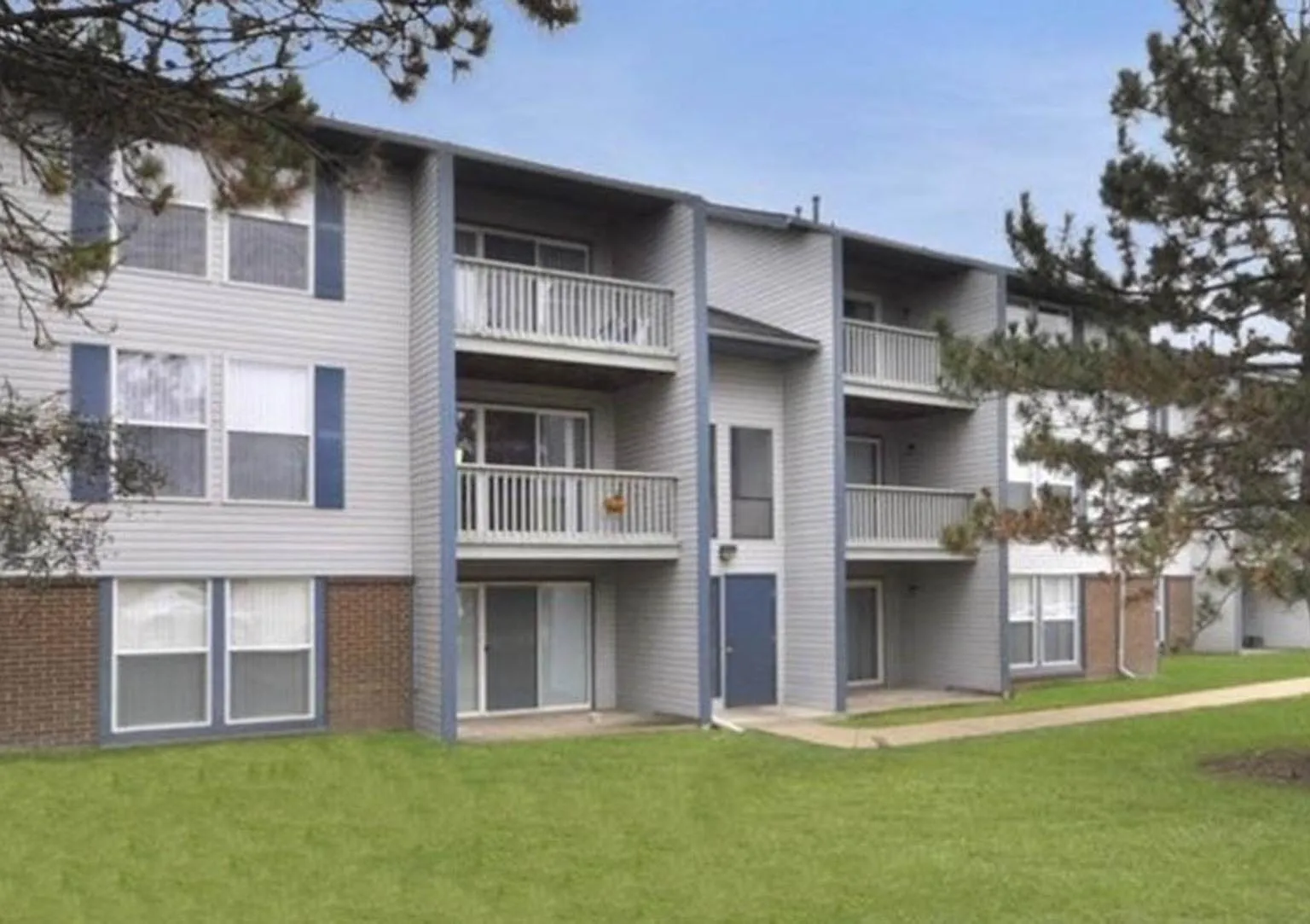 Meridian Meadows Apartments — Photo 1