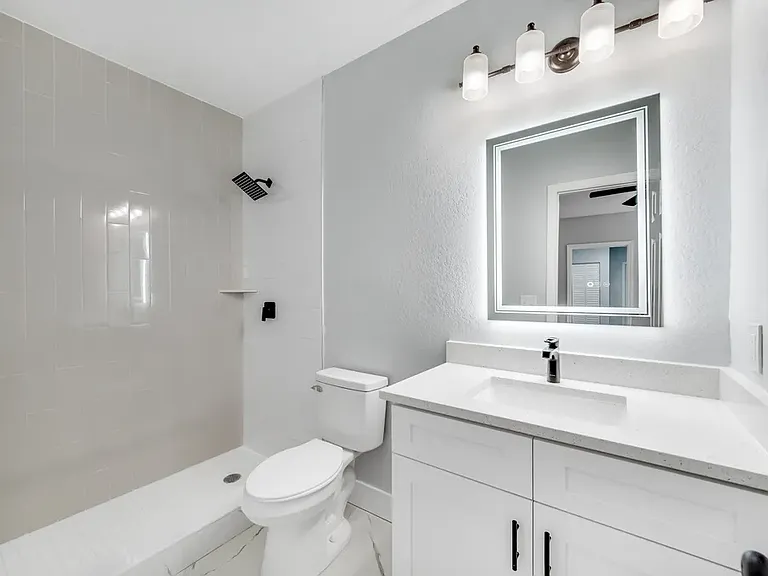 512 Donna Dr — Photo 17