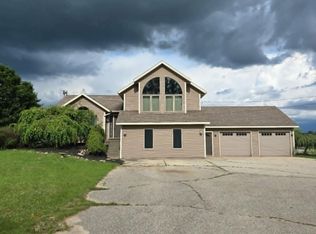 15530 Snauble Ave NE, Cedar Springs, MI 49319