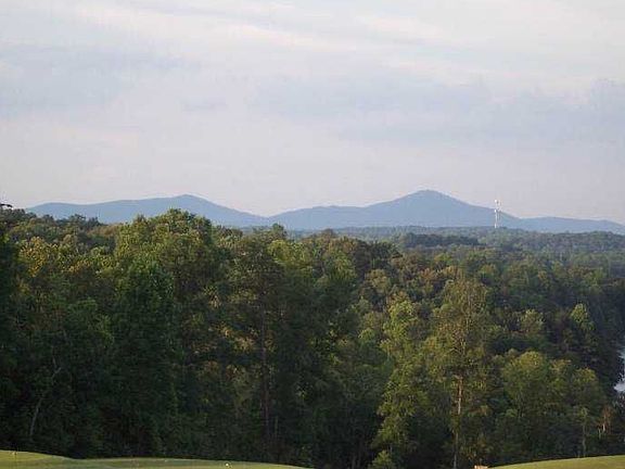 2nd image of 657 River Overlook Dr