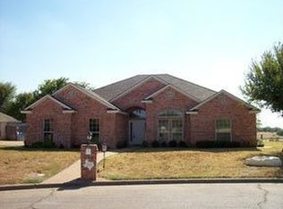 802 Shoal Rdg N, Lorena, TX 76655