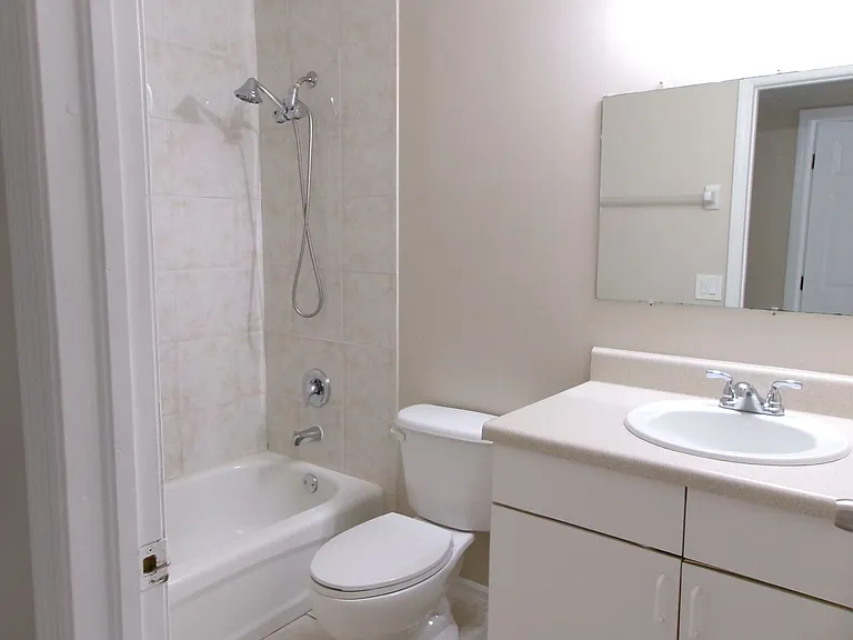 2821 Santa Barbara Blvd — Photo 8