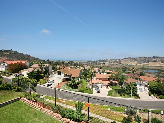 5th image of 940 Santa Queta