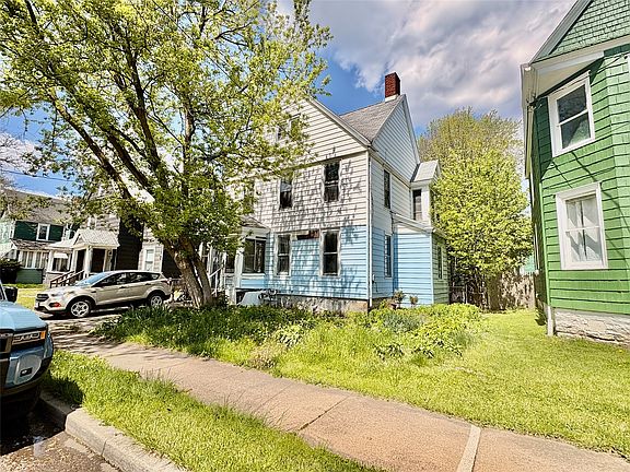 2nd image of 23 Deforest St