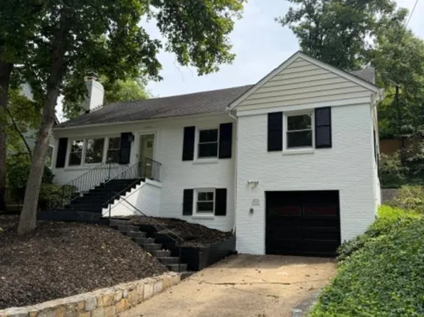 2351 N Vermont St, Arlington, VA 22207